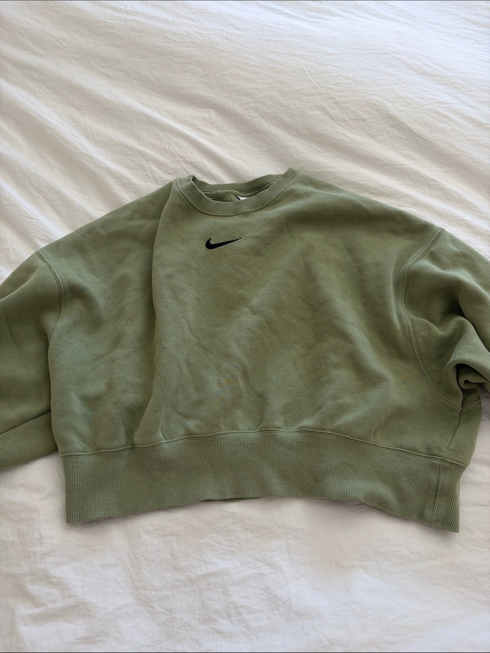 Nike Phoenix Cropped Crewneck Sweatshirt